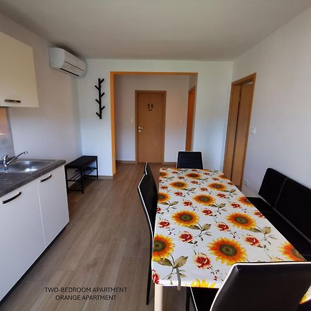 Apartment And Room Anica โทลมิน ภายนอก รูปภาพ