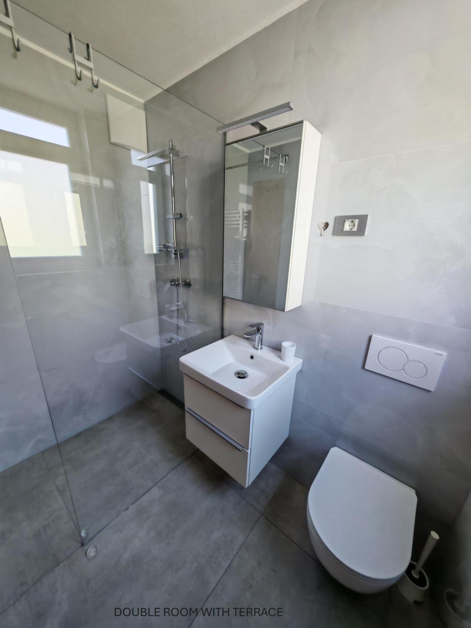 Apartment And Room Anica โทลมิน ภายนอก รูปภาพ