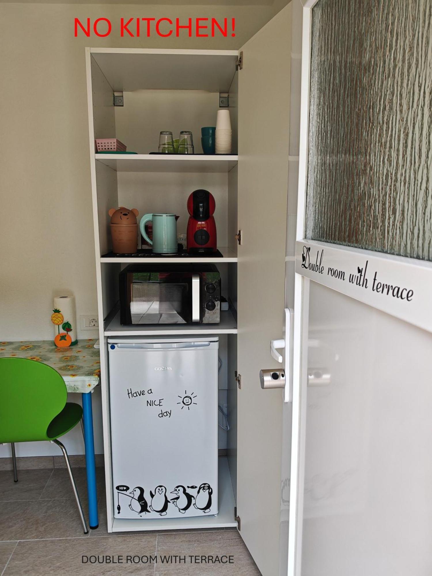 Apartment And Room Anica โทลมิน ภายนอก รูปภาพ