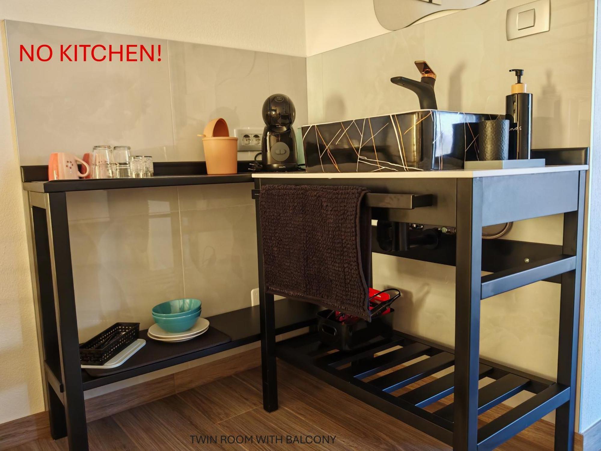 Apartment And Room Anica โทลมิน ภายนอก รูปภาพ