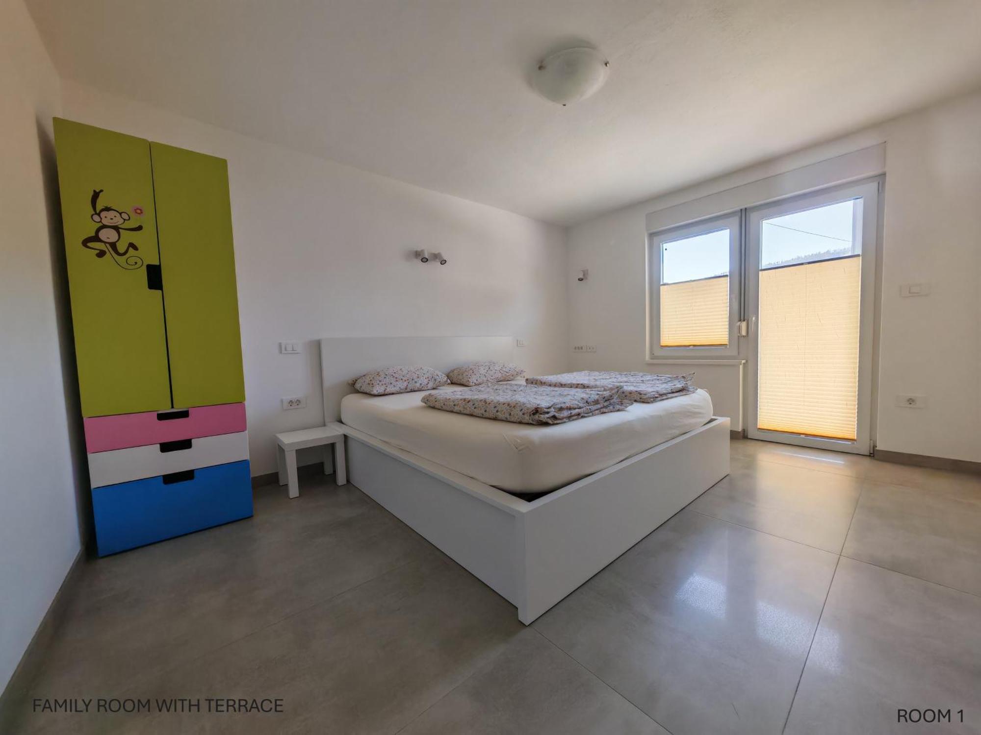 Apartment And Room Anica โทลมิน ภายนอก รูปภาพ