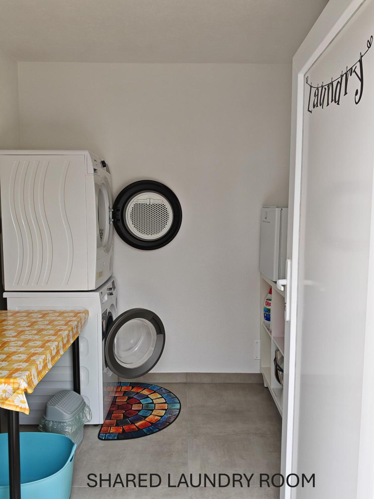 Apartment And Room Anica โทลมิน ภายนอก รูปภาพ